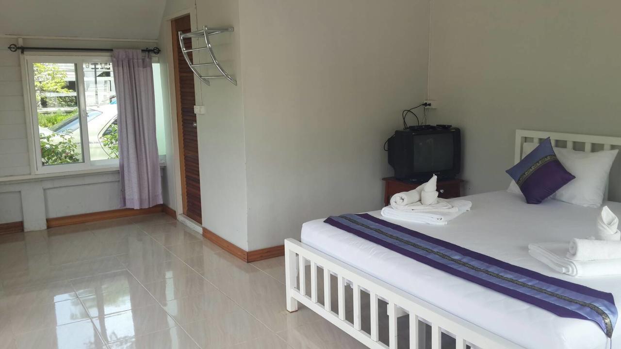 รตะธารา รีสอร์ท Ratathara Resort Bang Pakong المظهر الخارجي الصورة